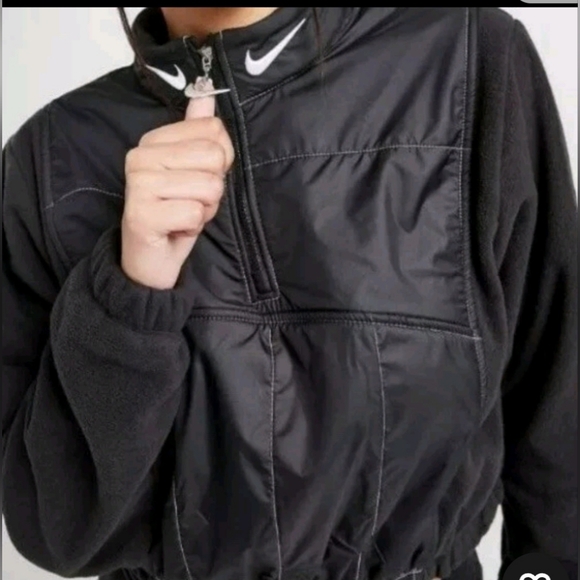 Nike Women's Black Jacket - Picture 1 of 11